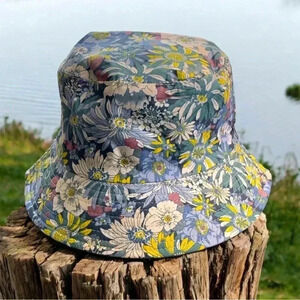 Boutique Handcrafted OSFM Multi-Colored Flirty Floral Zinnias Bucket Hat Beach